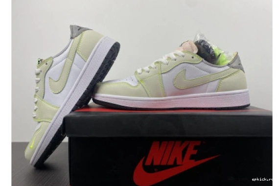 Rep EP AIR JORDAN 1 DM7837-103 GHOST WHITE OG GREEN-BLACK LOW DM7837-103 0413